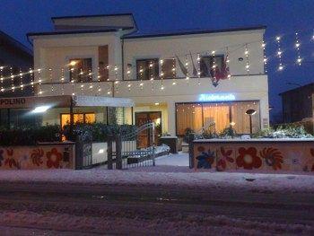 Hotel Santa Lucia Кашина Екстериор снимка